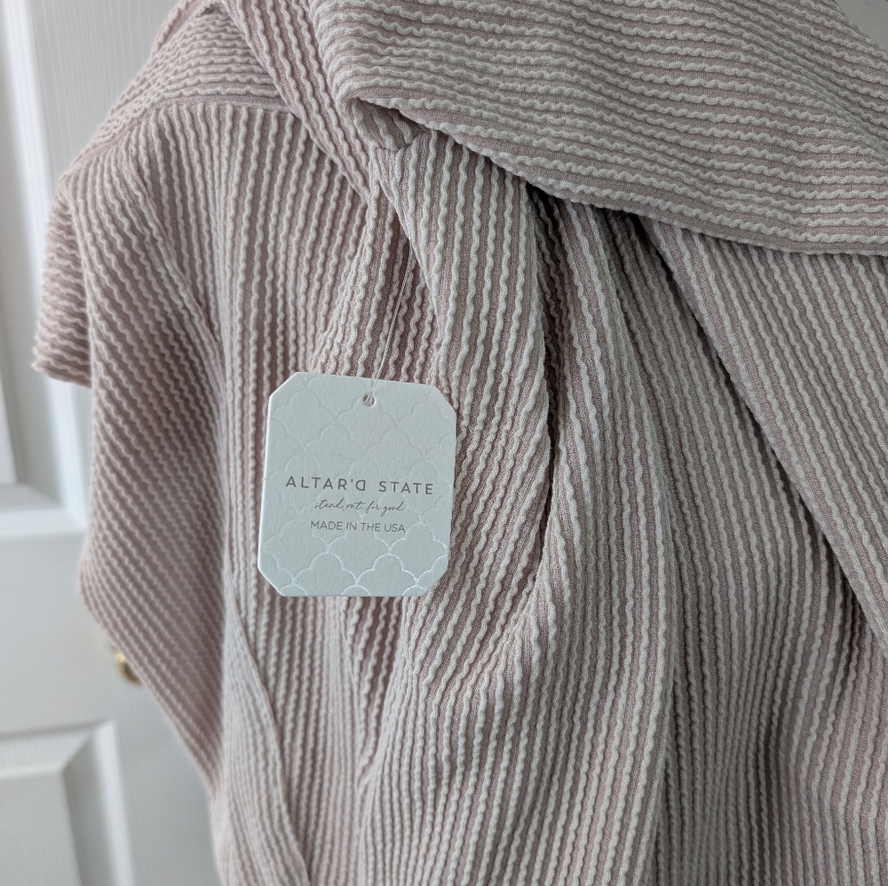 Altar'd State Ribbed Tunic, Sz M, Nwt - Picture 6 of 9